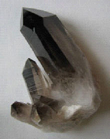 smoky quartz points from a common matrix